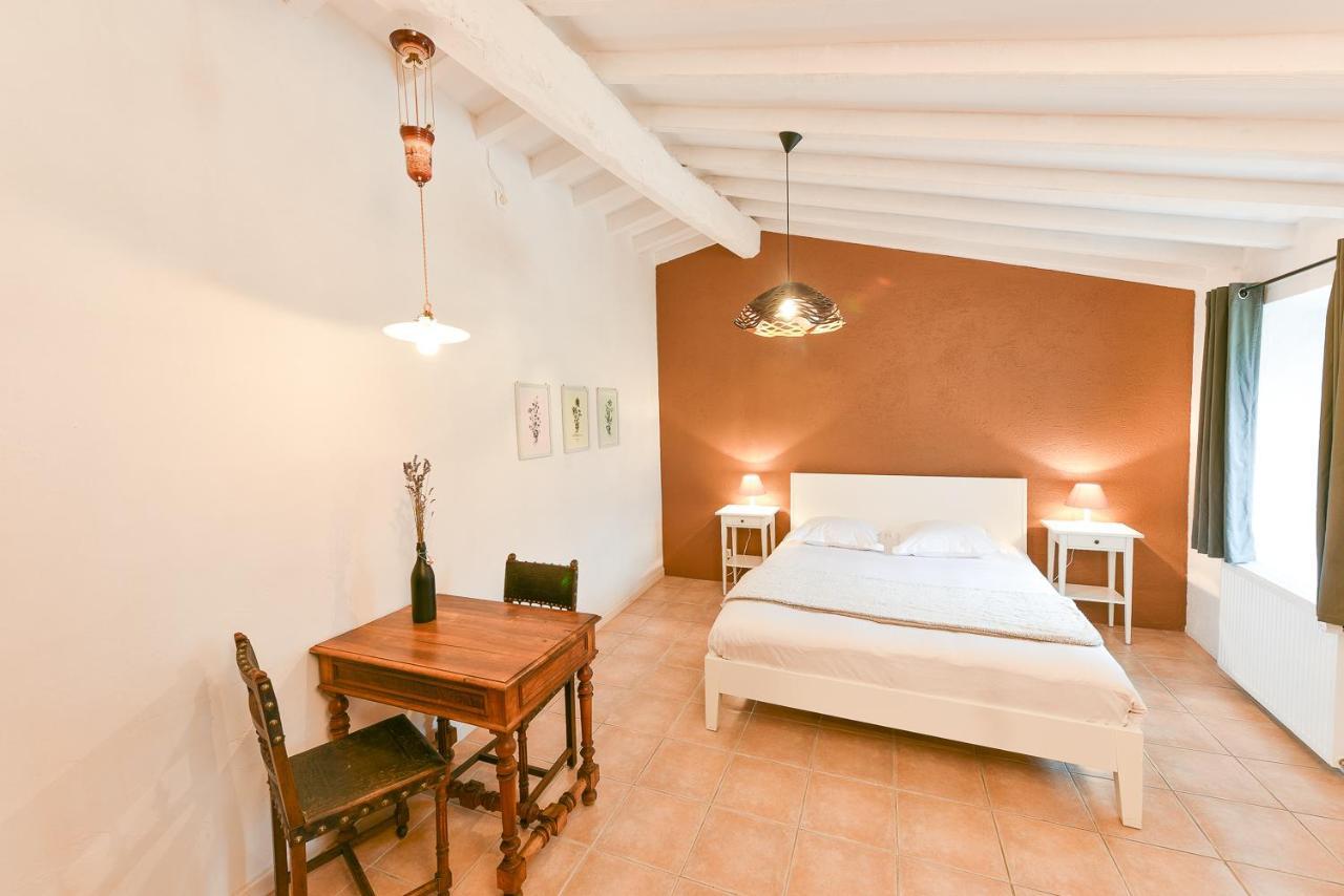 Auberge La Plaine Chabrillan Exterior photo