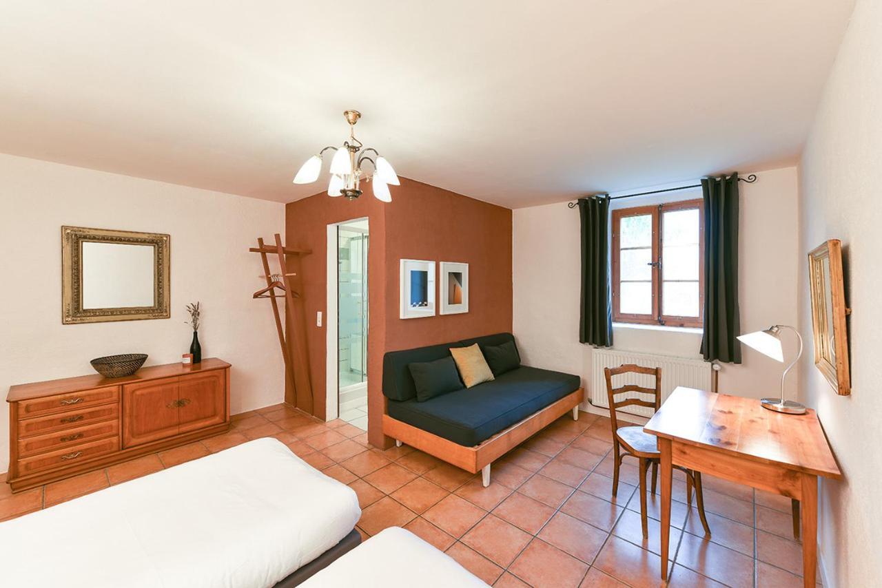 Auberge La Plaine Chabrillan Exterior photo