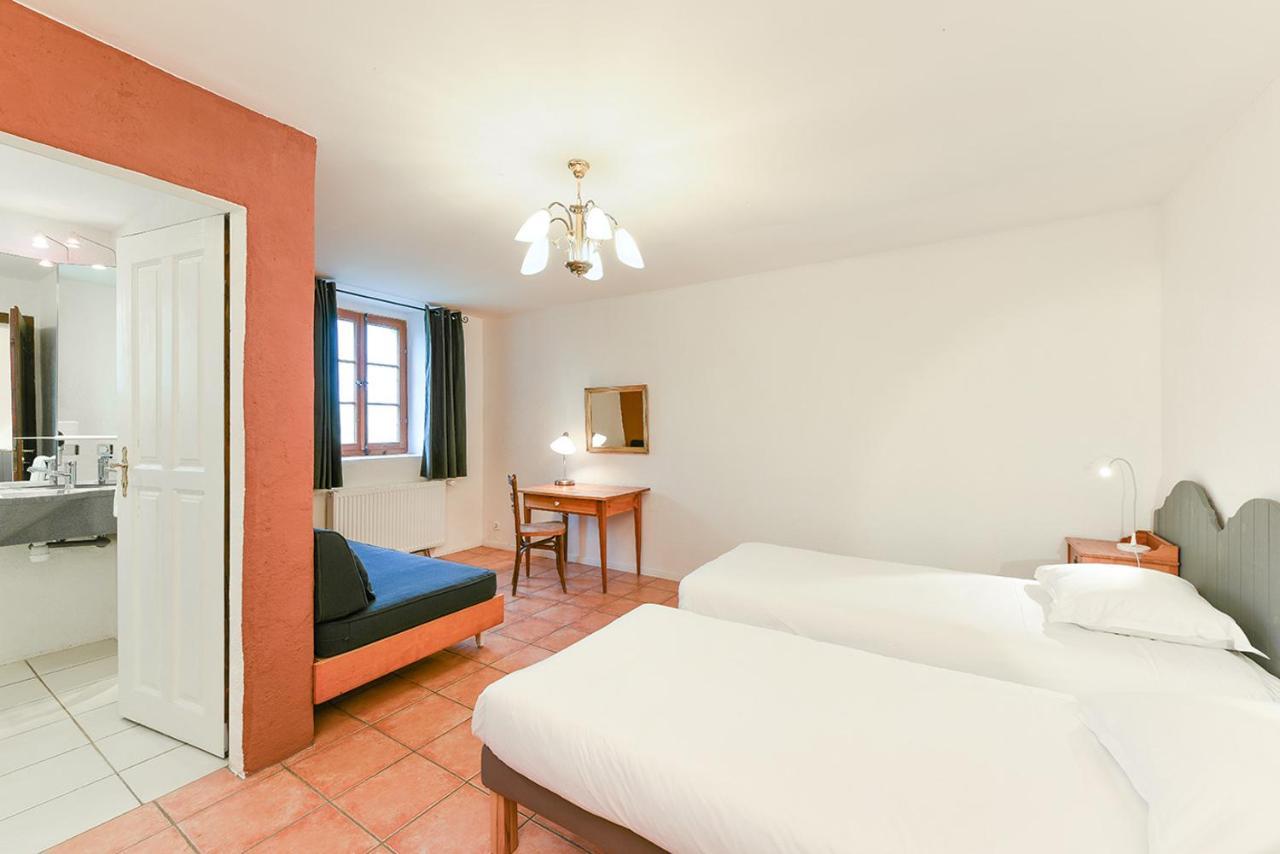Auberge La Plaine Chabrillan Exterior photo