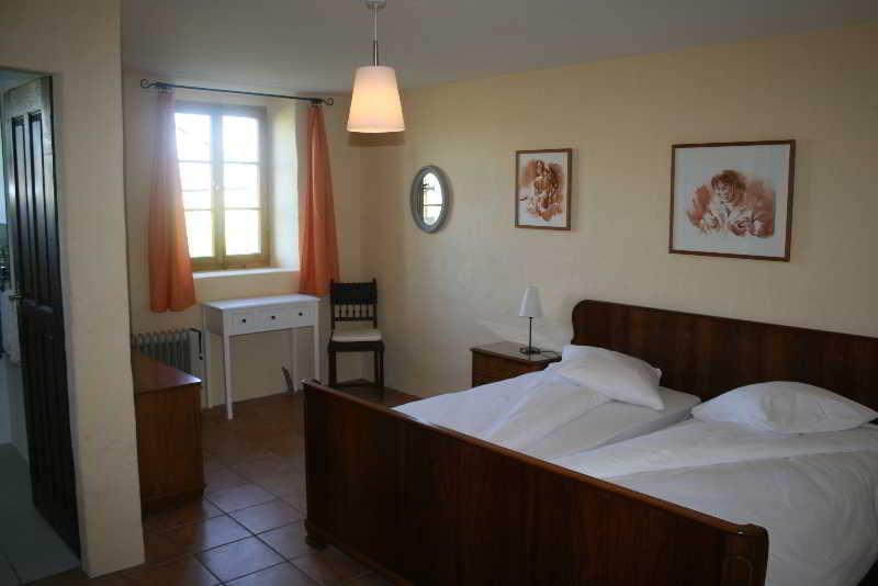 Auberge La Plaine Chabrillan Exterior photo